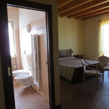 Agriturismo Parco Del Chiese Bedizzole Zewnętrze zdjęcie